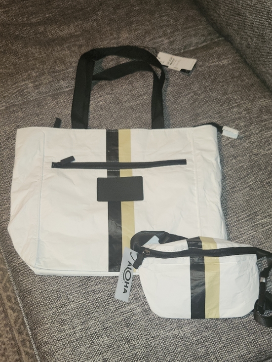 ALOHA Collection Handbags - ALOHA Collection White Tote & Waist Bag Set with Black Accents